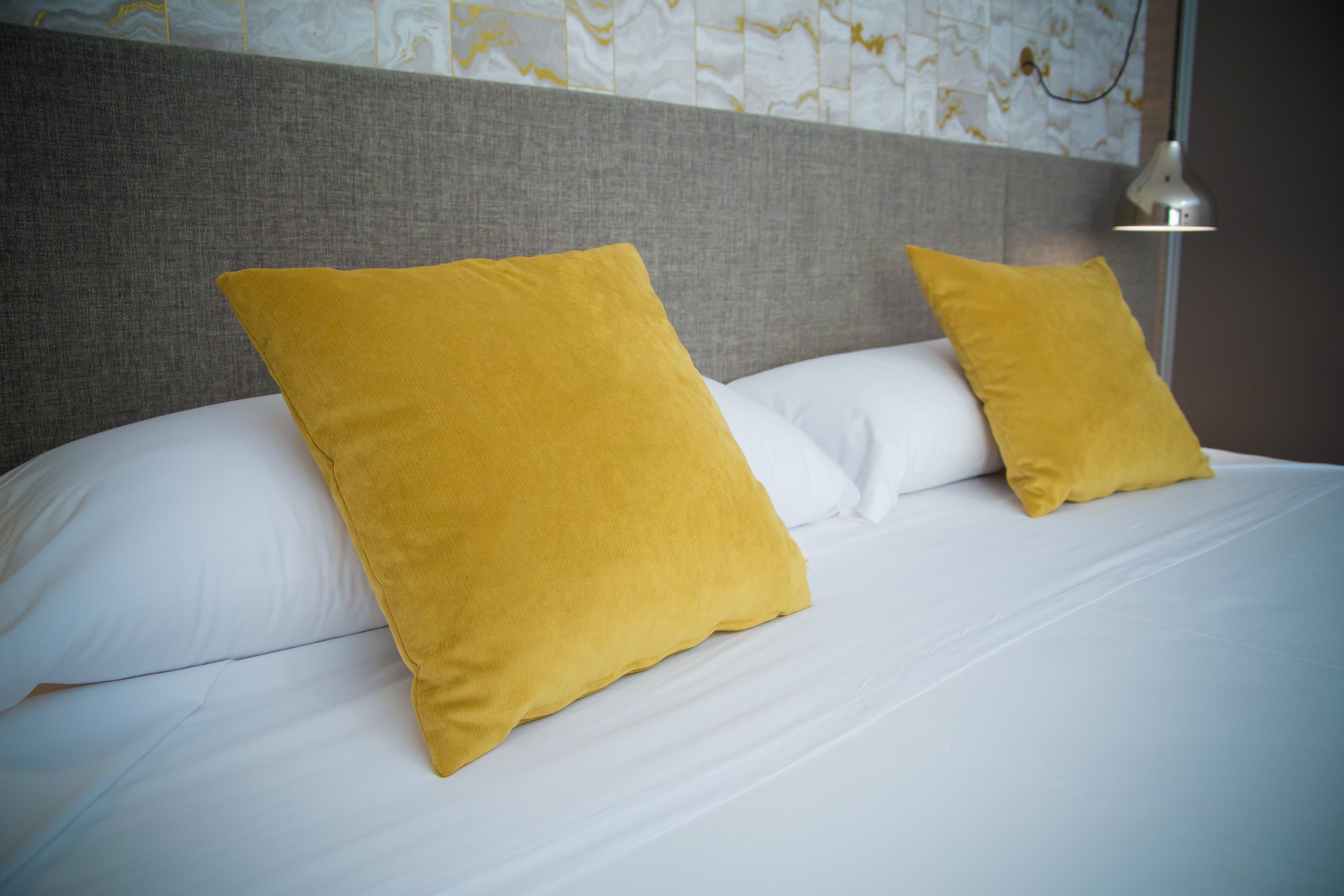 Ona Marbella Inn エクステリア 写真
