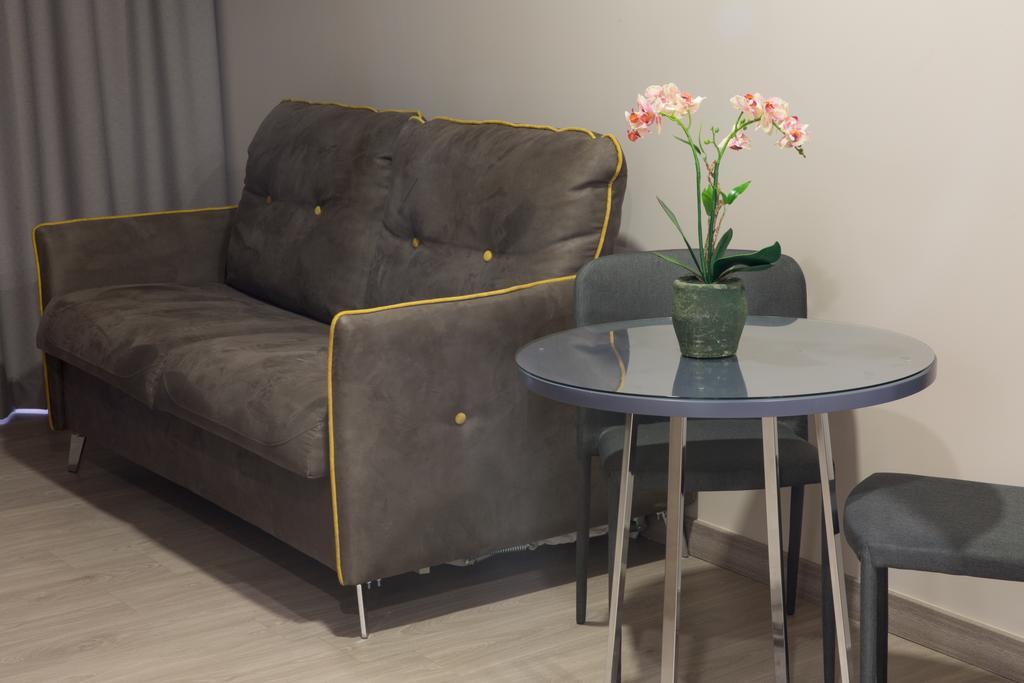 Ona Marbella Inn エクステリア 写真