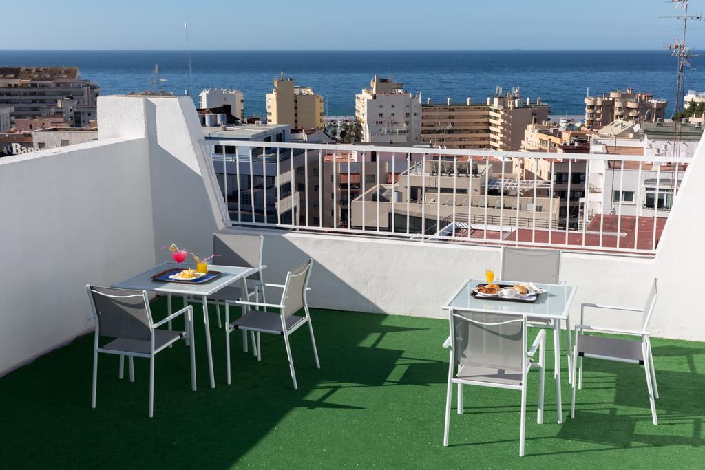 Ona Marbella Inn エクステリア 写真